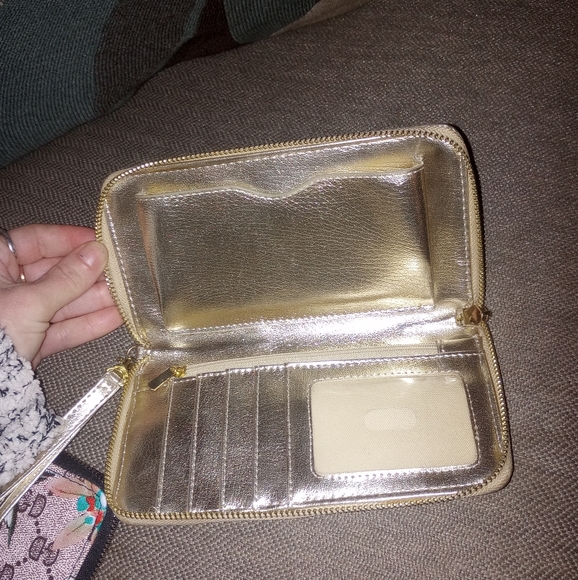 Wallet Bundle - Picture 2 of 3